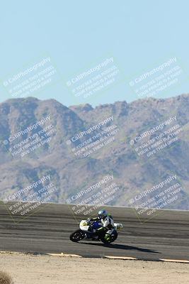 media/Jan-15-2026-Racers Edge (Thu) [[dfebeb70ab]]/3-B Group/Session 2 (Bowl Exit)/